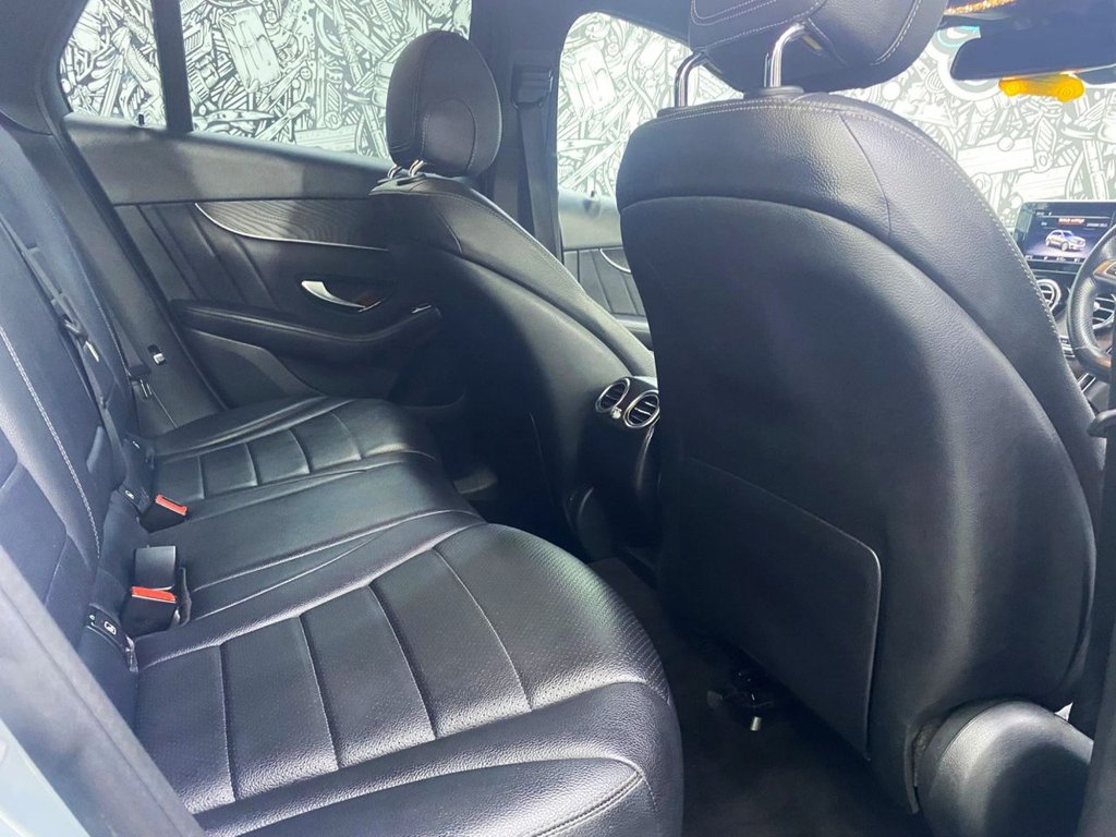 Used Mercedes-Benz GLC 2018 for sale - 75986127: Photo 23