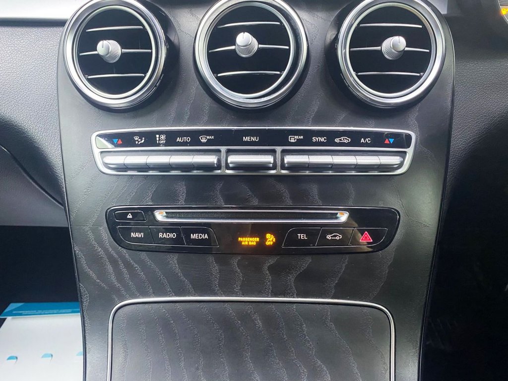 Used Mercedes-Benz GLC 2018 for sale - 75986127: Photo 27