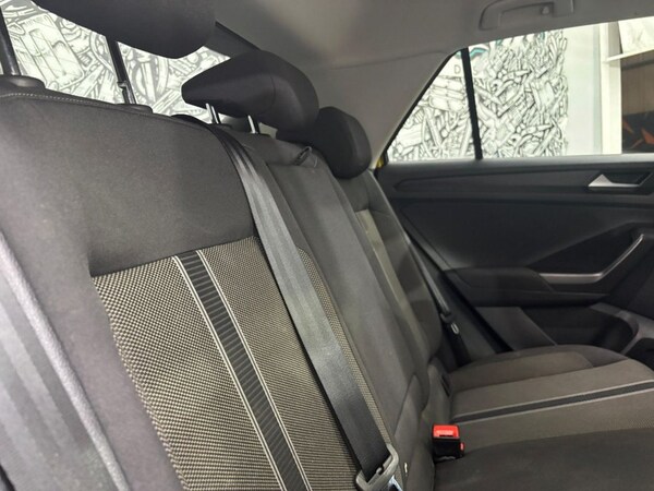 Used Volkswagen T-Roc 2021 for sale - 75487334: Photo 25