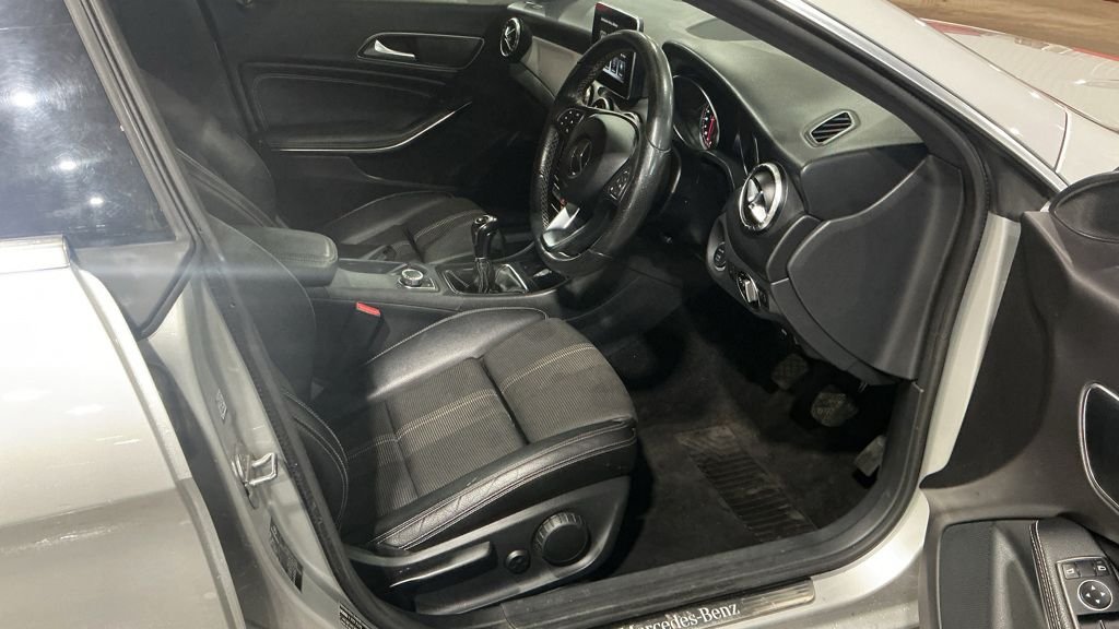 Used Mercedes-Benz CLA 2018 for sale - 77609147: Photo 13