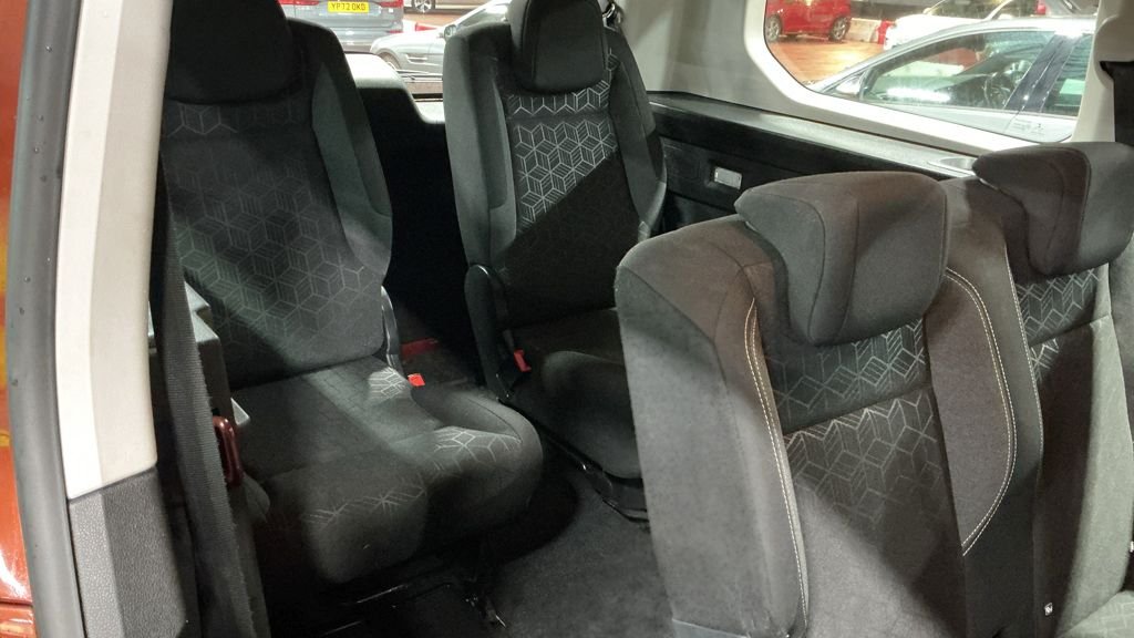 Used Peugeot Rifter 2020 for sale - 77064969: Photo 12