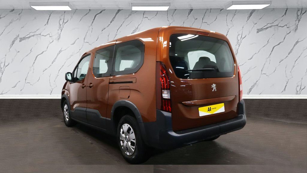 Used Peugeot Rifter 2020 for sale - 77064969: Photo 4