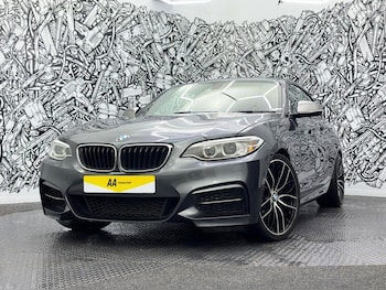 Used BMW 2 Series 2015 for sale - 77642252: Photo