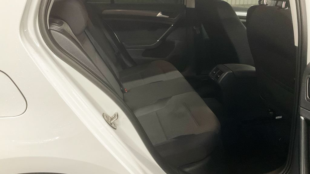 Used Volkswagen Golf 2020 for sale - 77341845: Photo 13