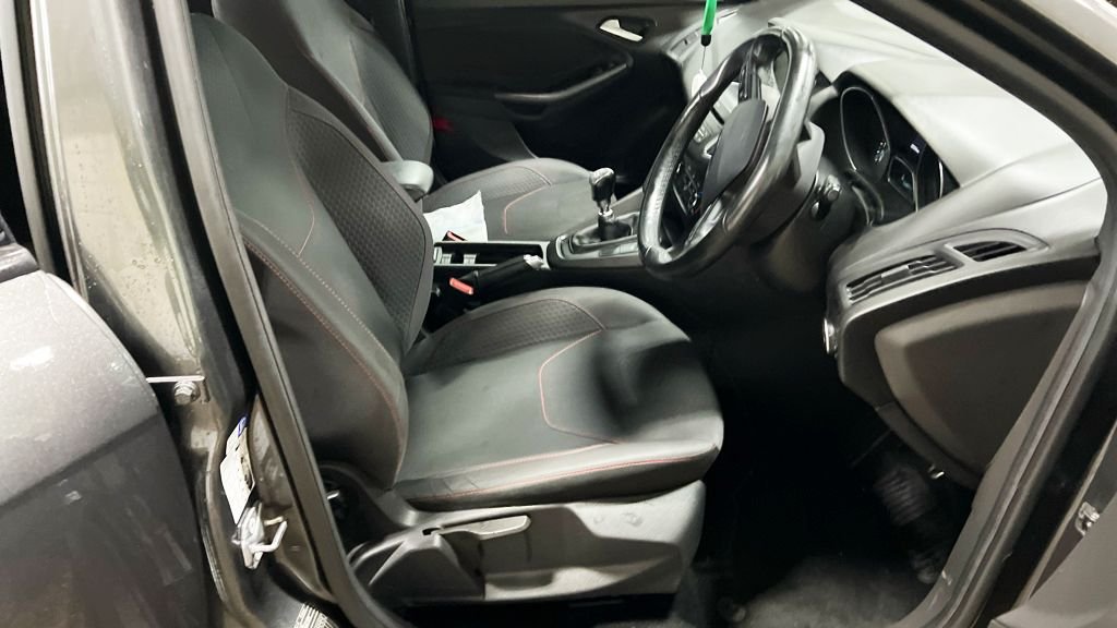 Used Ford Focus 2017 for sale - 77064970: Photo 10