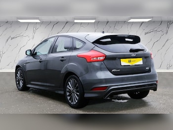 Used Ford Focus 2017 for sale - 77064970: Photo
