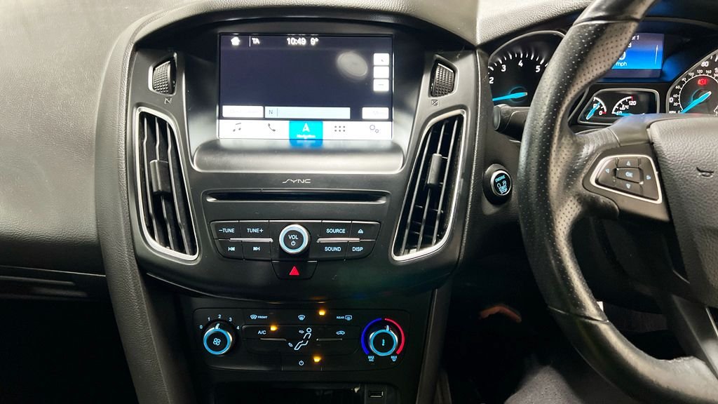 Used Ford Focus 2017 for sale - 77064970: Photo 8