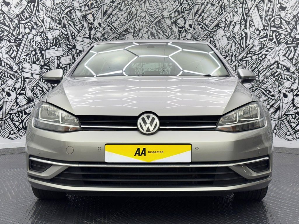 Used Volkswagen Golf 2018 for sale - 76303815: Photo 5