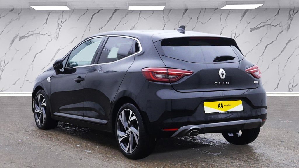 Used Renault Clio 2022 for sale - 76724725: Photo 3