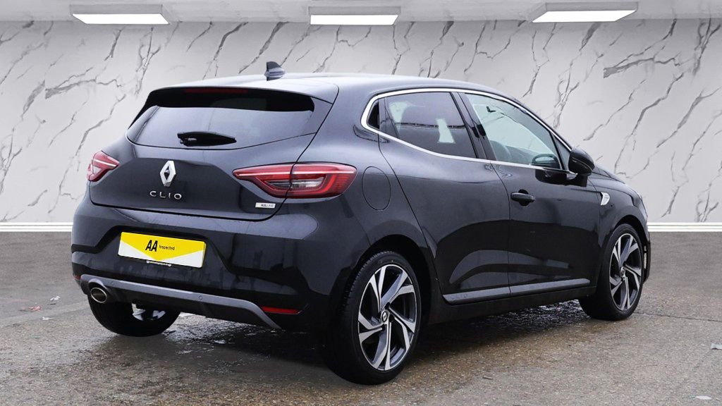 Used Renault Clio 2022 for sale - 76724725: Photo 4