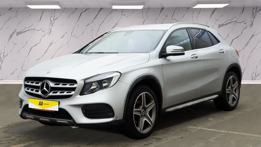 Used Mercedes-Benz GLA 2017 for sale - 77642980: Photo 4