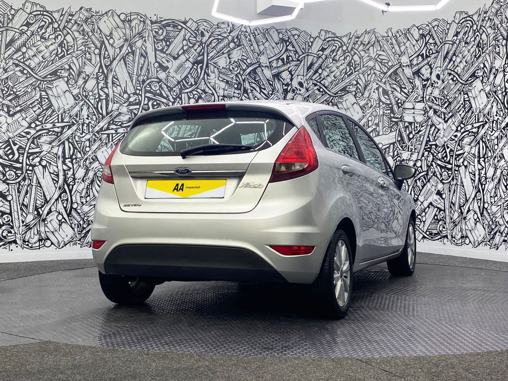 Used Ford Fiesta 2010 for sale - 76322993: Photo 8