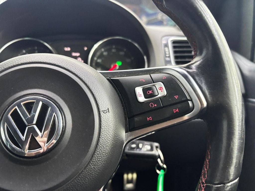 Used Volkswagen Polo 2015 for sale - 76527255: Photo 22