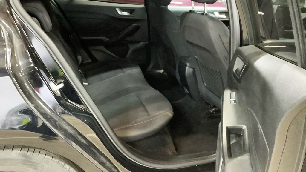 Used Ford Focus 2019 for sale - 77990589: Photo 13