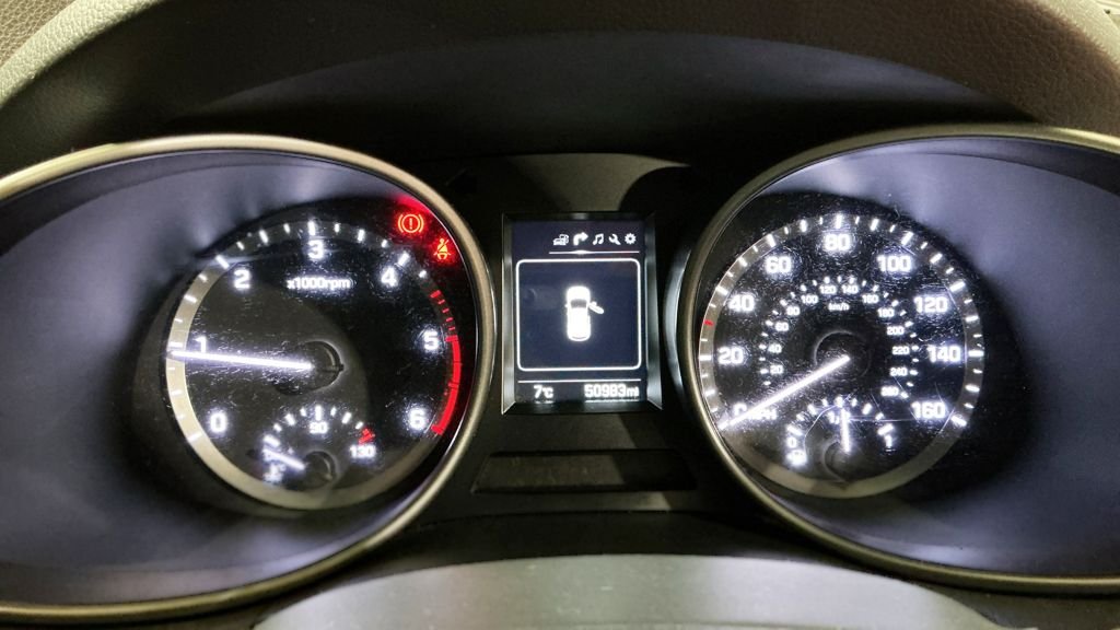 Used Hyundai Santa Fe 2016 for sale - 77642729: Photo 10