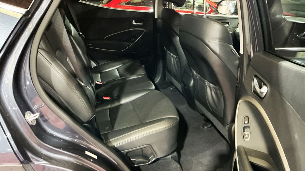 Used Hyundai Santa Fe 2016 for sale - 77642729: Photo 12