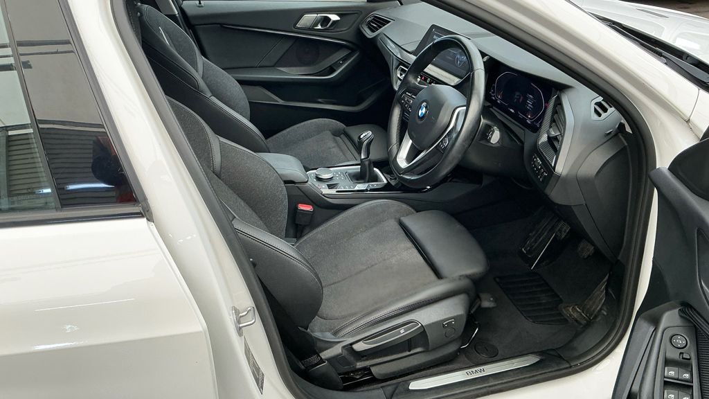 Used BMW 1 Series 2021 for sale - 76396167: Photo 10