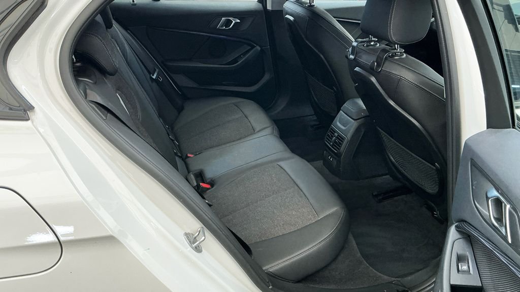 Used BMW 1 Series 2021 for sale - 76396167: Photo 11