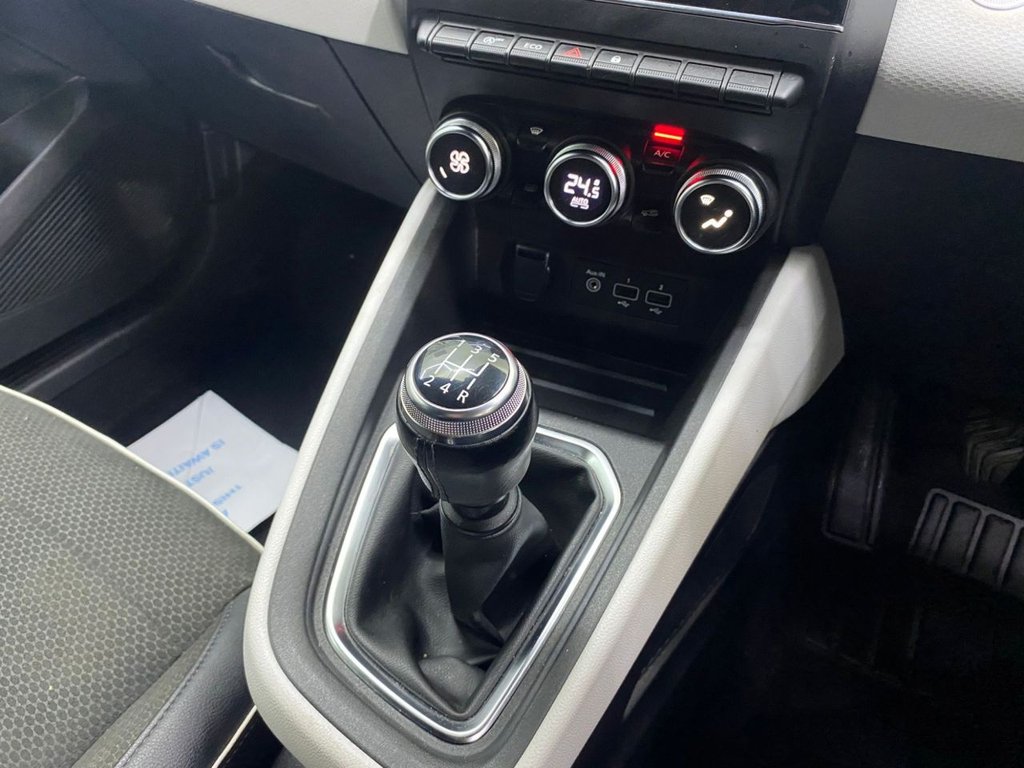 Used Renault Clio 2021 for sale - 76724898: Photo 21