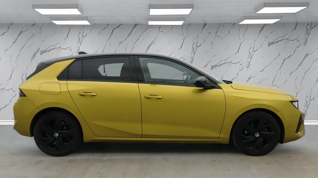 Used Vauxhall Astra 2022 for sale - 77880106: Photo 7