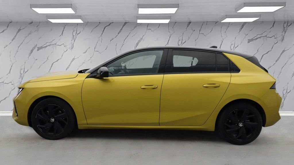 Used Vauxhall Astra 2022 for sale - 77880106: Photo 8