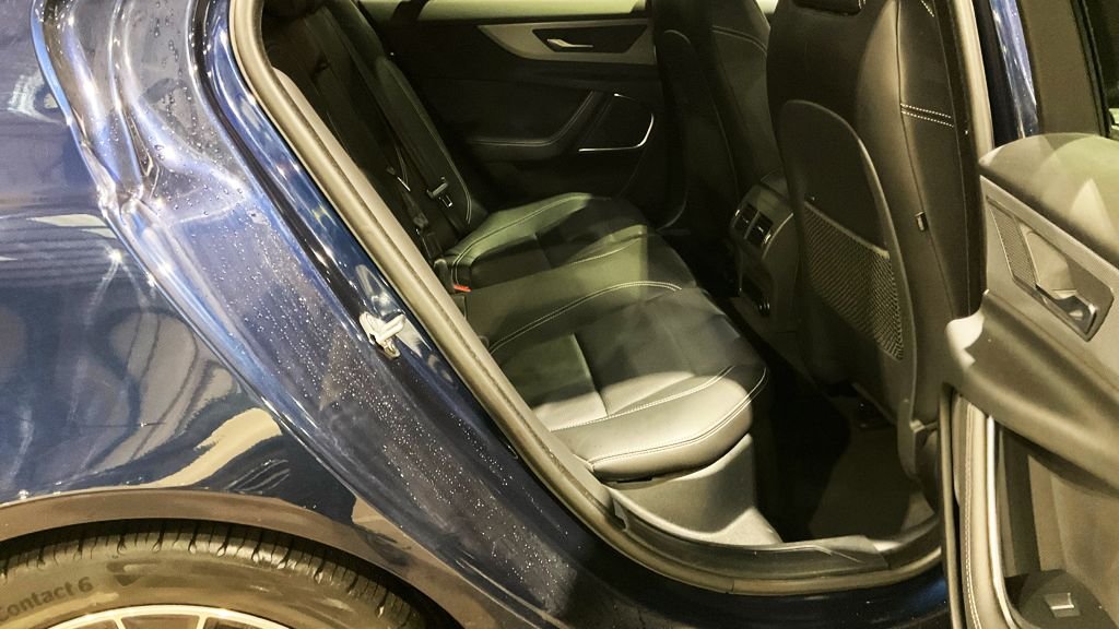 Used Jaguar XE 2019 for sale - 78145148: Photo 13