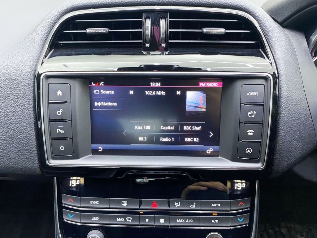 Used Jaguar XE 2017 for sale - 77520494: Photo 18