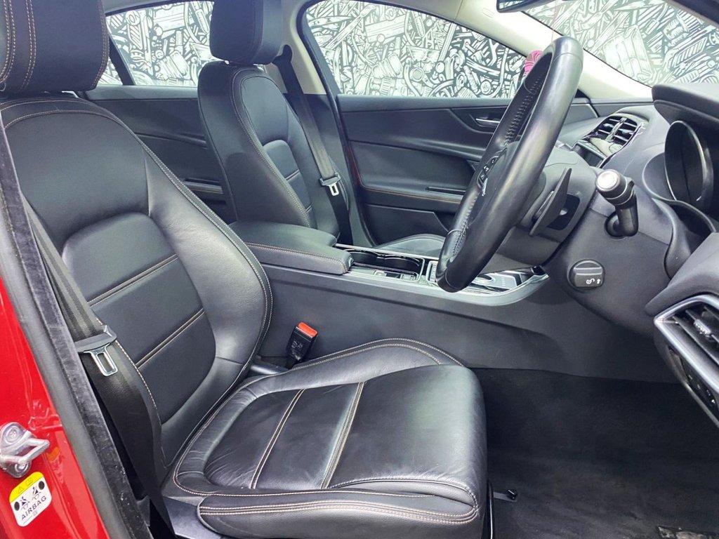 Used Jaguar XE 2017 for sale - 77520494: Photo 24