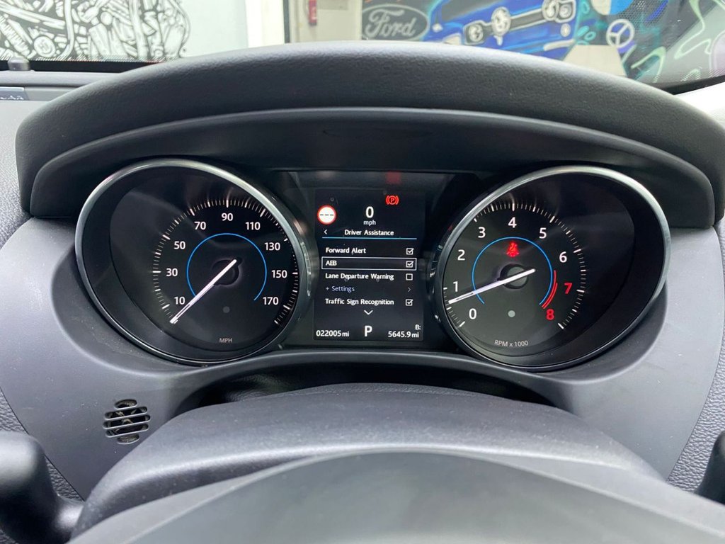 Used Jaguar XE 2017 for sale - 77520494: Photo 27