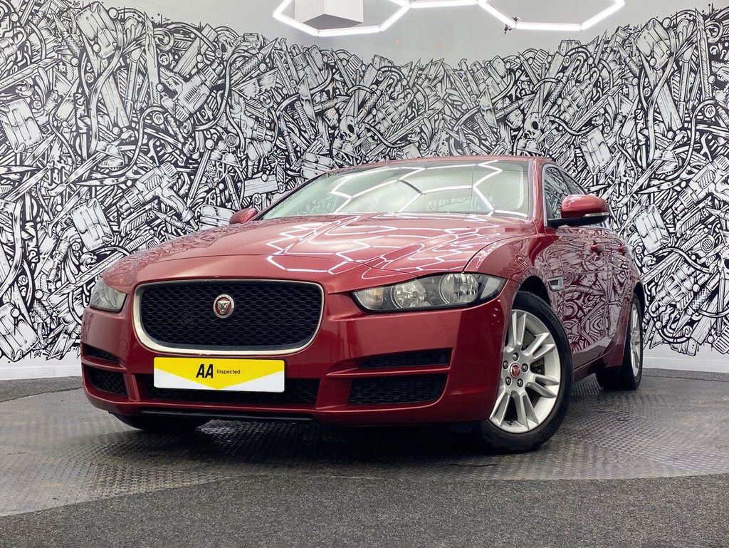 Used Jaguar XE 2017 for sale - 77520494: Photo 6