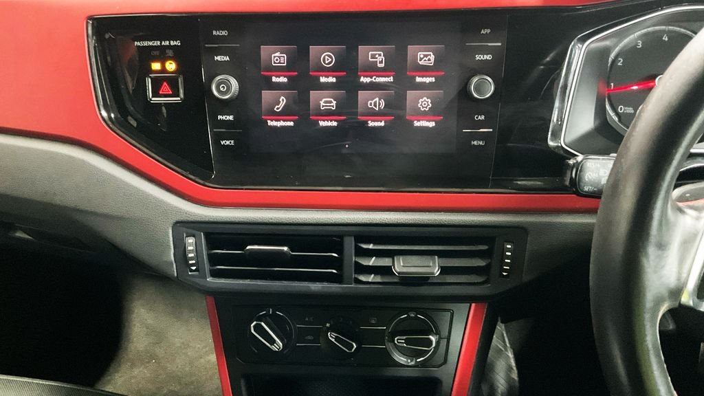 Used Volkswagen Polo 2019 for sale - 77557937: Photo 11