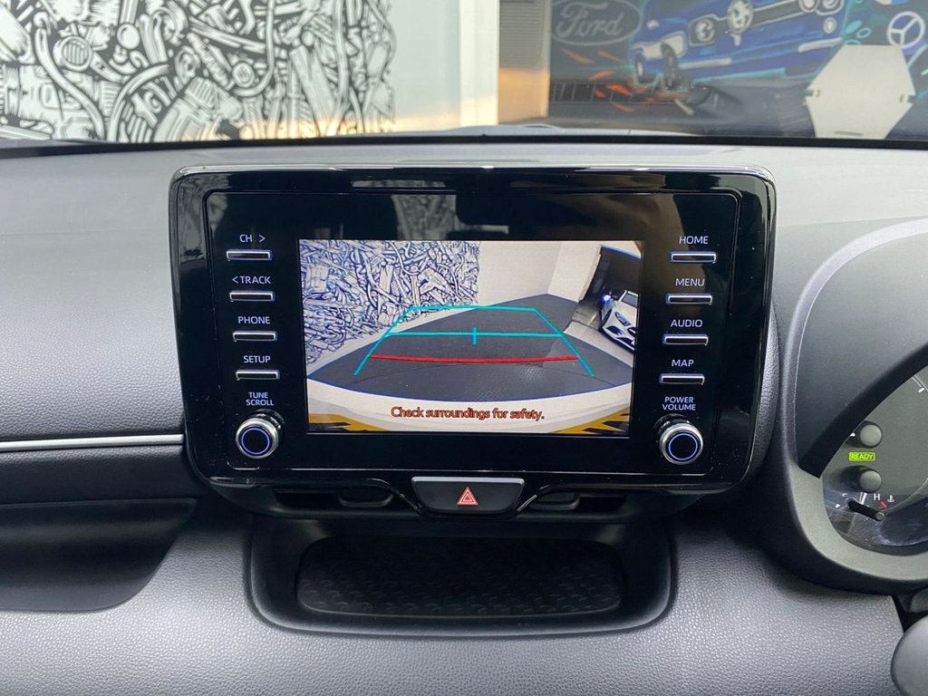 Used Toyota Yaris 2022 for sale - 76724633: Photo 15