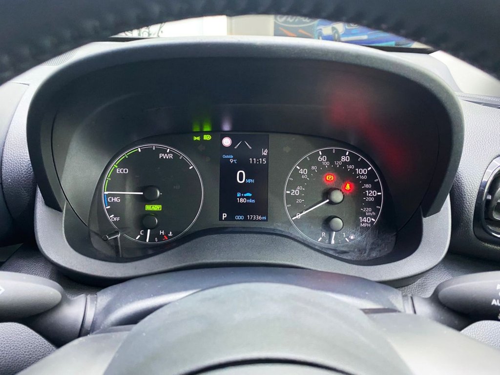 Used Toyota Yaris 2022 for sale - 76724633: Photo 21