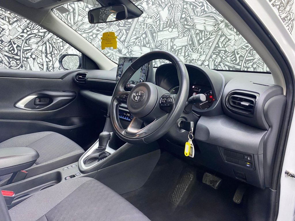 Used Toyota Yaris 2022 for sale - 76724633: Photo 23