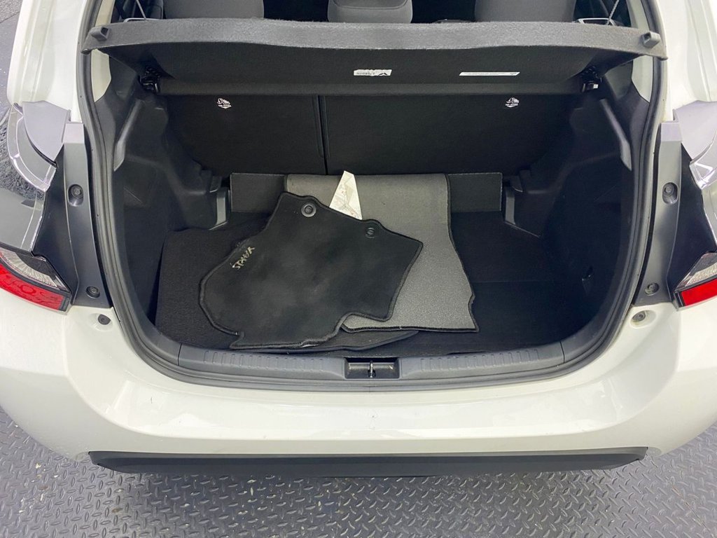 Used Toyota Yaris 2022 for sale - 76724633: Photo 27