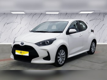 Used Toyota Yaris 2022 for sale - 76724633: Photo
