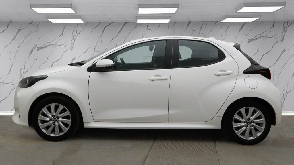 Used Toyota Yaris 2022 for sale - 76724633: Photo 6