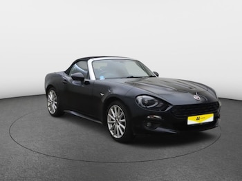 Used Fiat 124 Spider 2017 for sale - 76396066: Photo