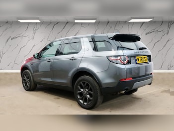 Used Land Rover Discovery Sport 2018 for sale - 78658592: Photo