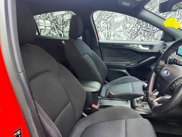 Used Ford Focus 2018 for sale - 76092806: Photo 22