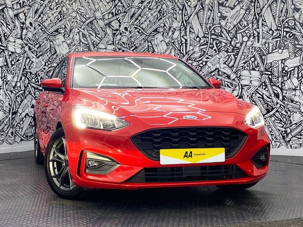 Used Ford Focus 2018 for sale - 76092806: Photo 4