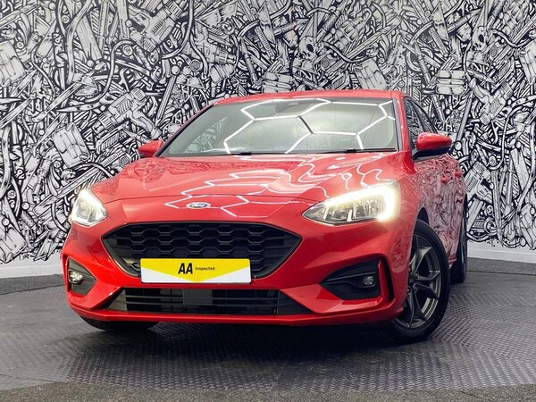 Used Ford Focus 2018 for sale - 76092806: Photo 6