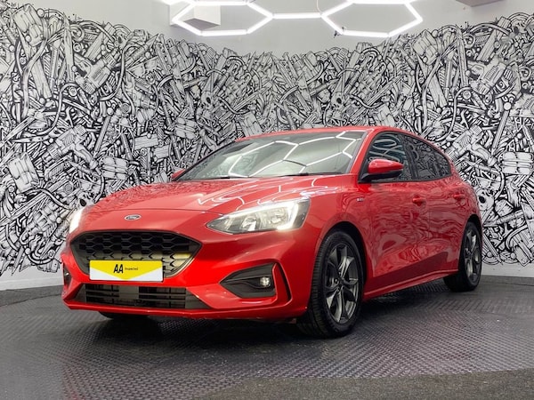 Used Ford Focus 2018 for sale - 76092806: Photo 8