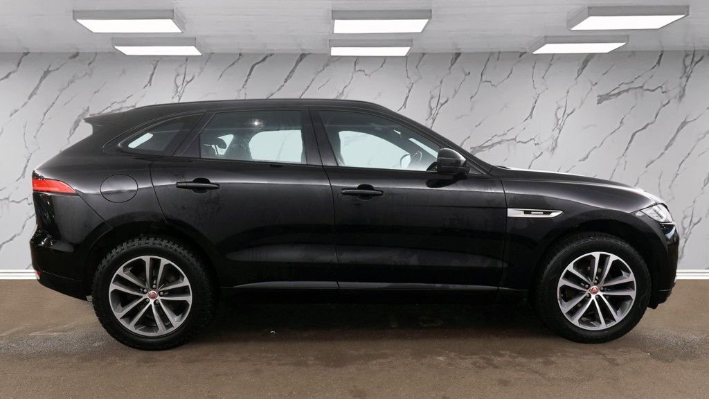 Used Jaguar F-Pace 2019 for sale - 77557972: Photo 8