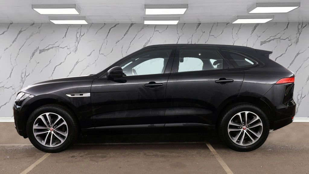 Used Jaguar F-Pace 2019 for sale - 77557972: Photo 9