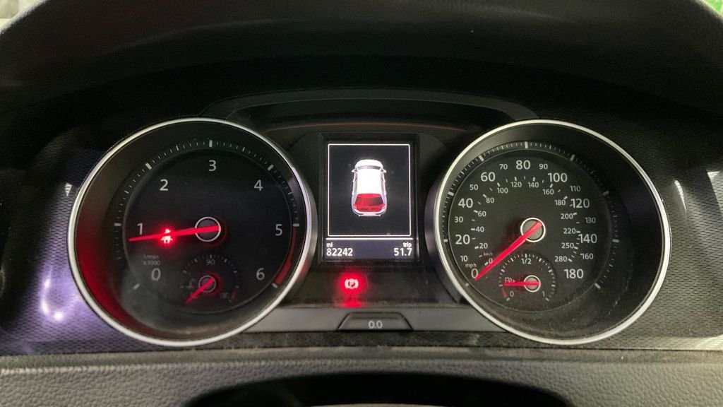 Used Volkswagen Golf 2016 for sale - 77557847: Photo 12