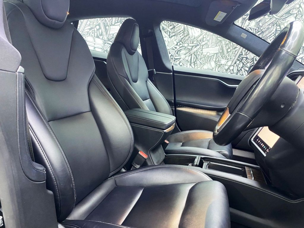 Used Tesla Model S 2020 for sale - 76380044: Photo 25