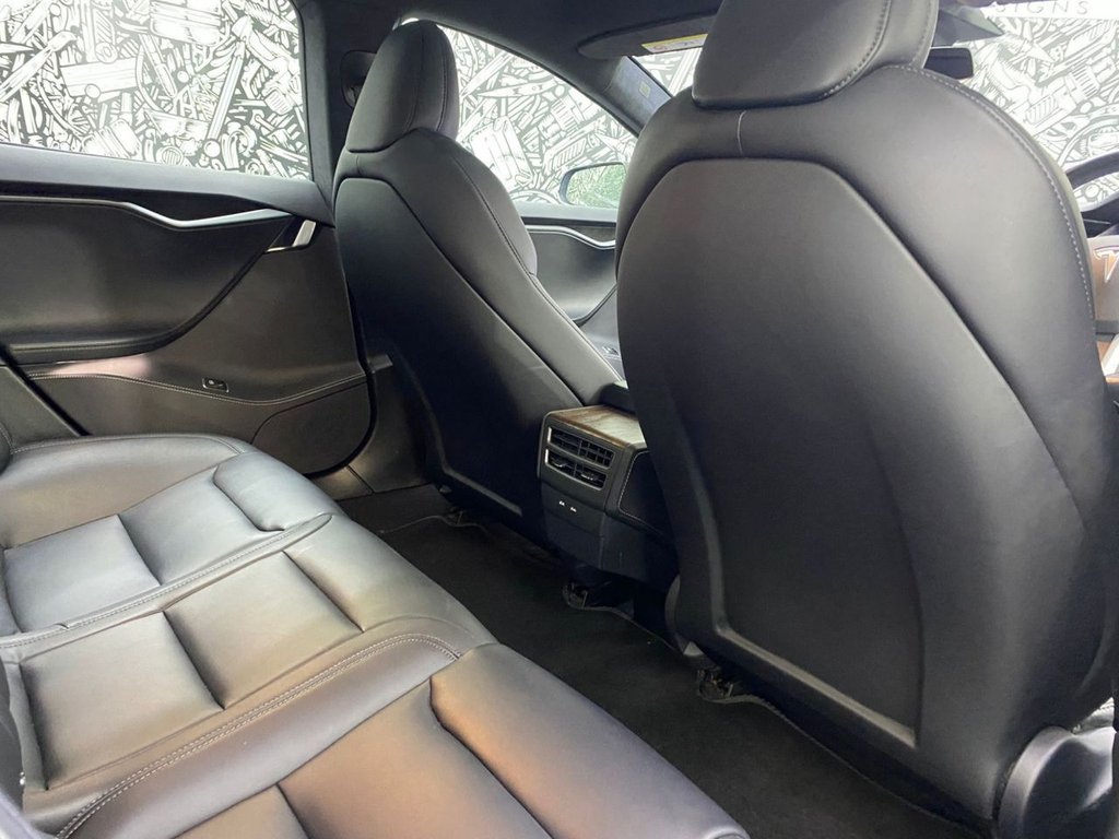 Used Tesla Model S 2020 for sale - 76380044: Photo 26