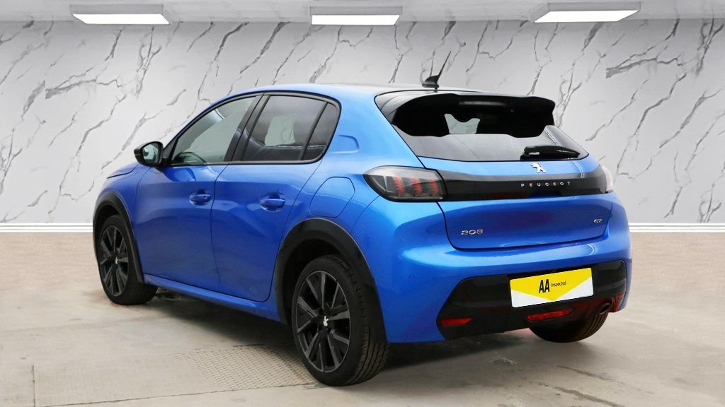 Used Peugeot 208 2023 for sale - 77642812: Photo 5