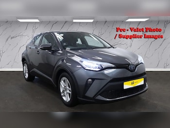 Used Toyota C-HR 2021 for sale - 76407008: Photo